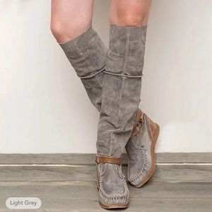 Knee high suede grey moccasin boots size 42 11 womens brown leather buckle.